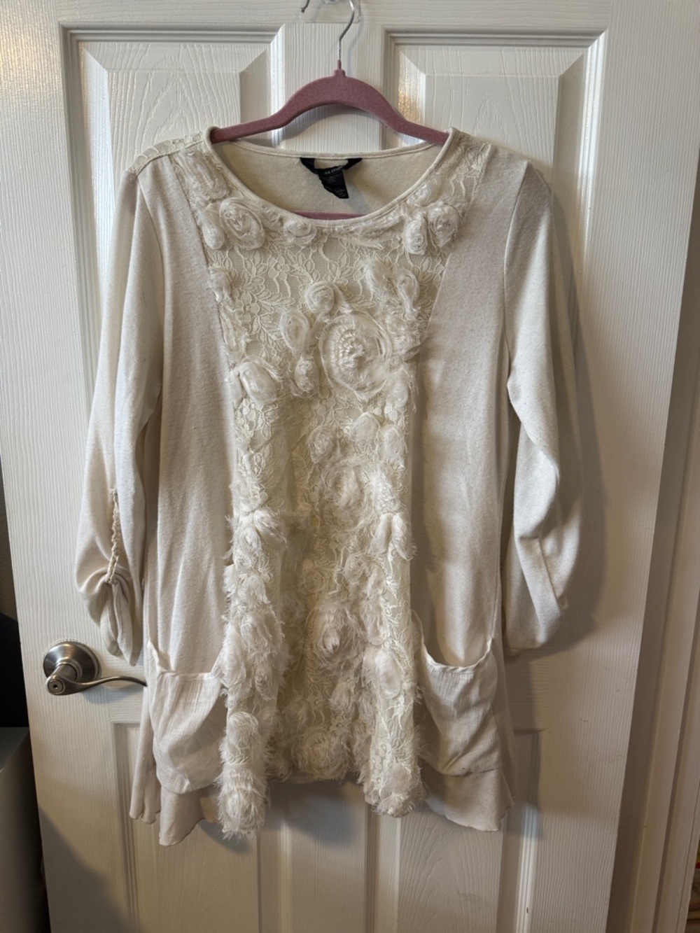 Ali Miles Cream Floral Appliqué Tunic Sweater
